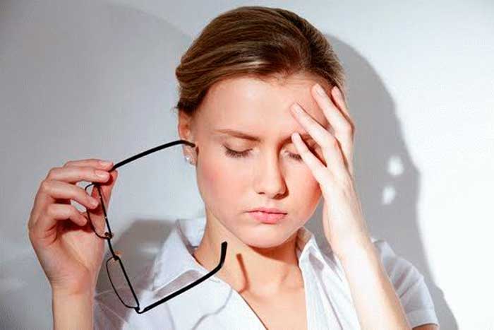 Болит левая часть головы: причины, симптомы и лечение